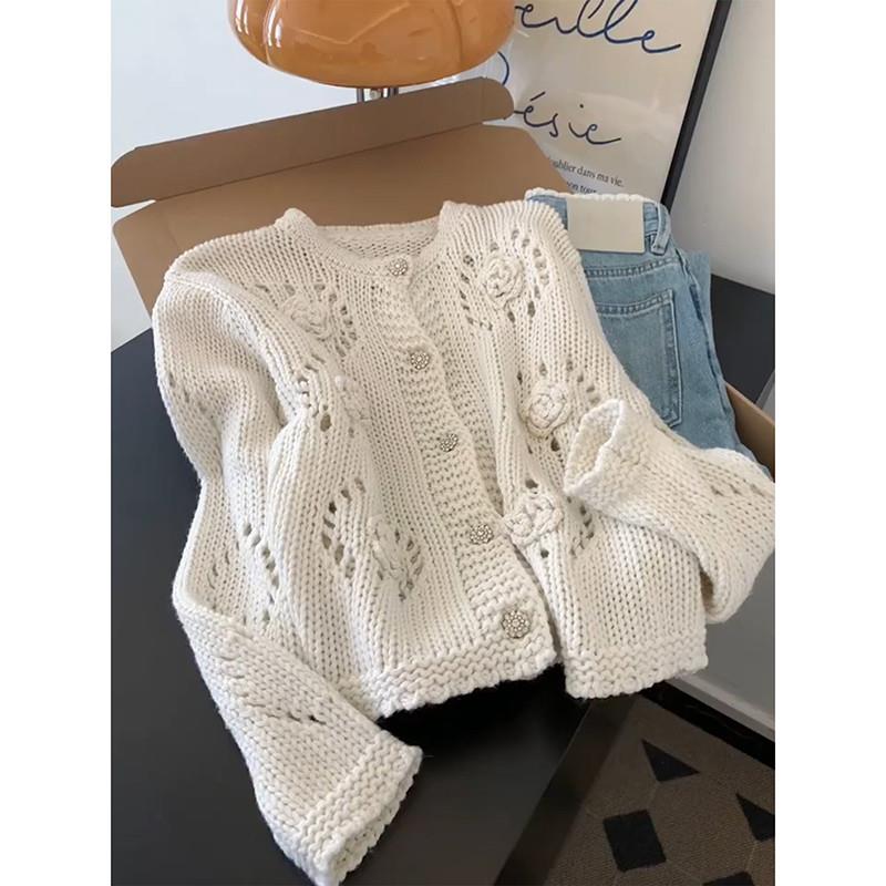 推荐法式重工设计感白色镂