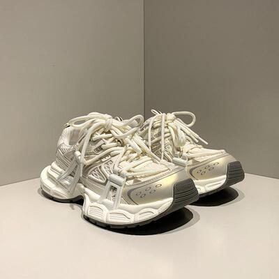新品透气网面老爹鞋女2026