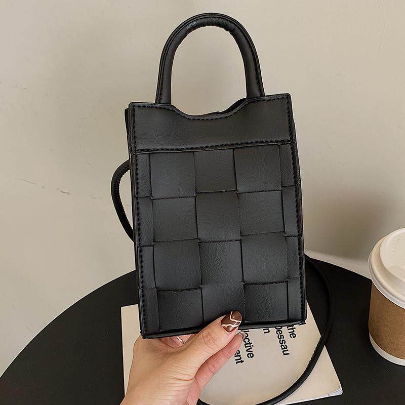 新品小众设计编织手机包女