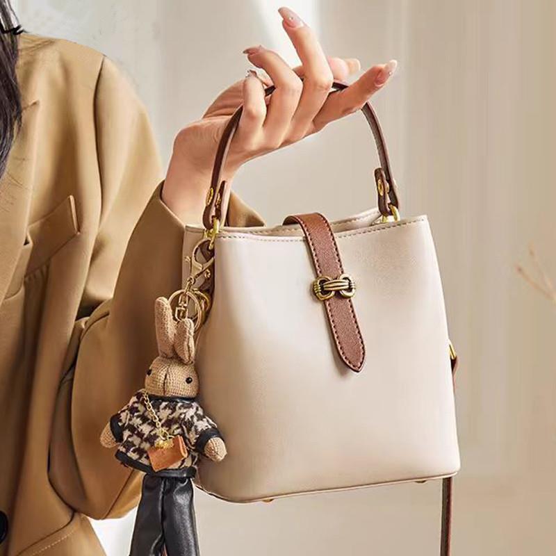 新品当季新品七夕礼物包包