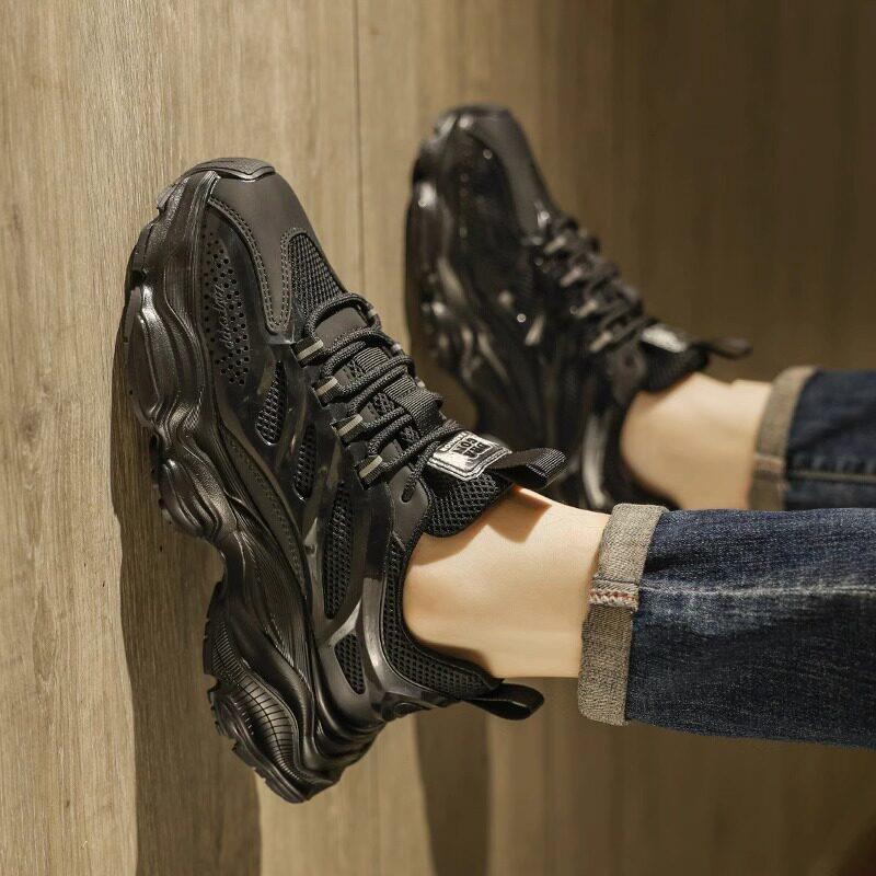 推荐男鞋夏季透气2026新款休闲鞋子潮鞋网面软底跑步运动鞋男士老