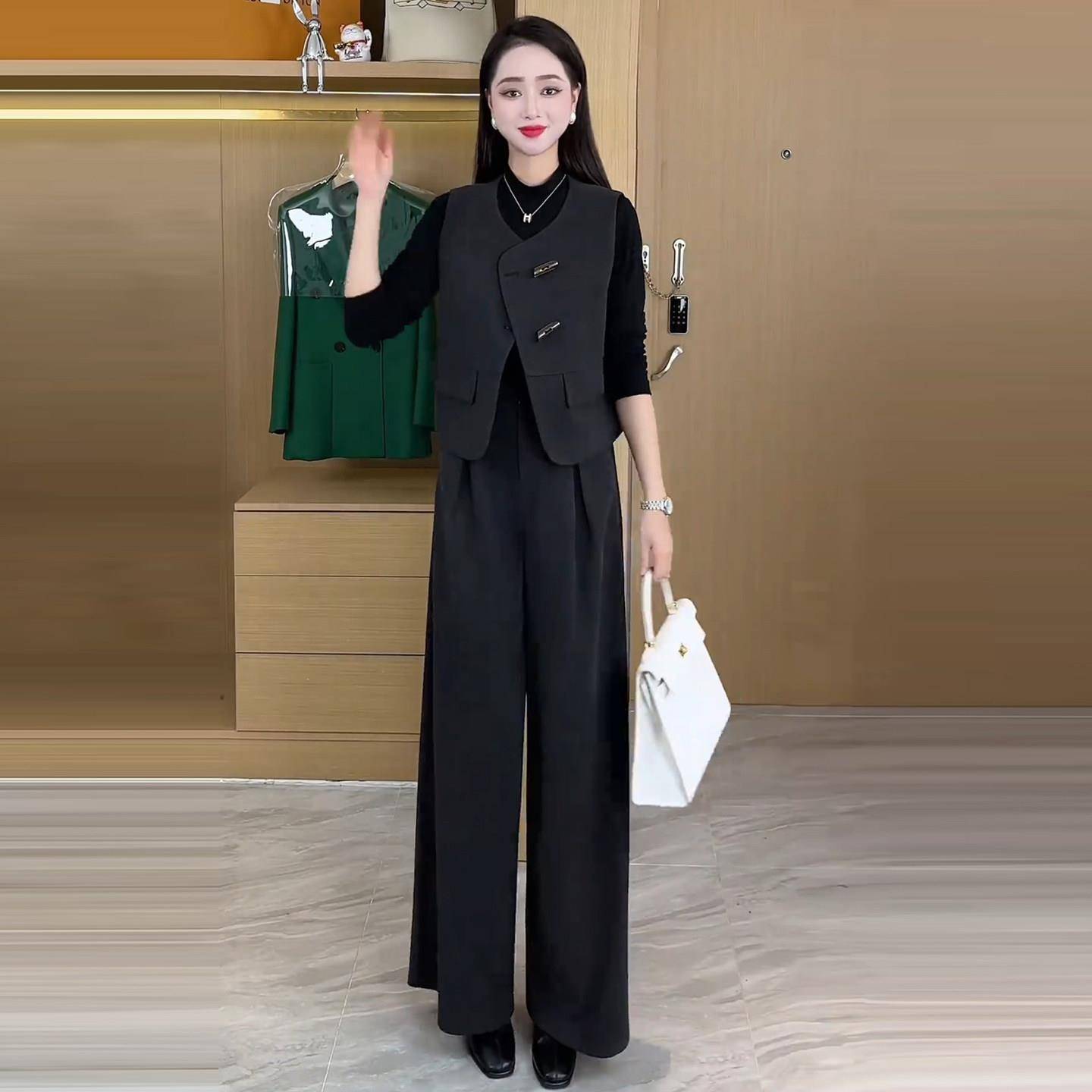 推荐时尚套装女2026秋季新款洋气显瘦百搭马甲打底衫阔腿裤气质三
