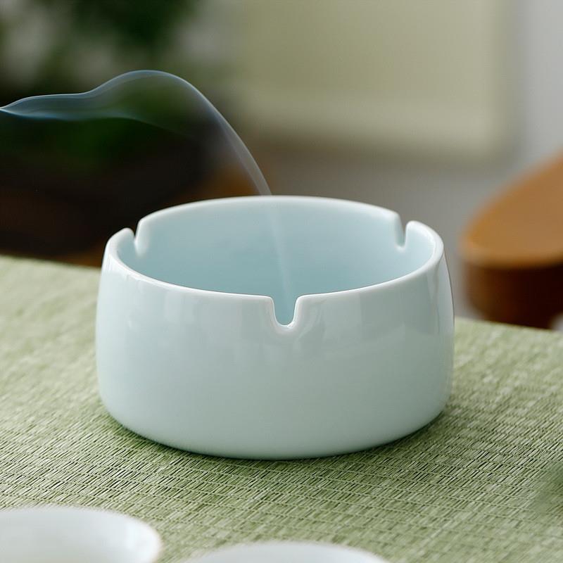 龙泉青瓷烟灰缸茶桌专用办