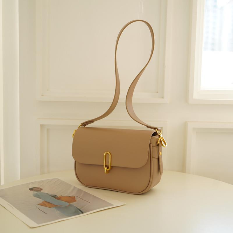 推荐小众包包女2025新款简约气质豆腐包高级感洋气百搭单肩斜挎腋