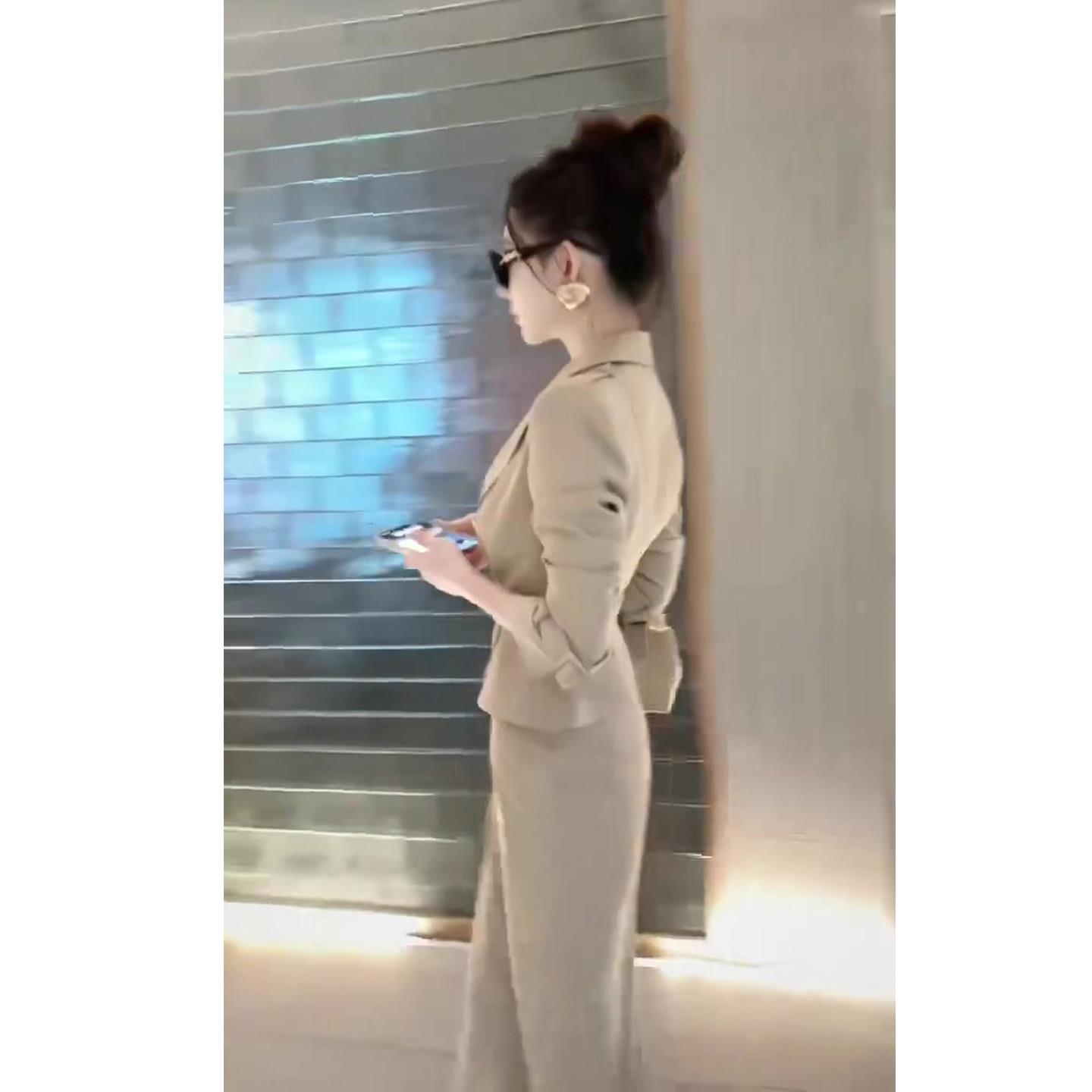 推荐时尚名媛风套装女秋季新款西装领收腰显瘦上衣+高腰韩版半身
