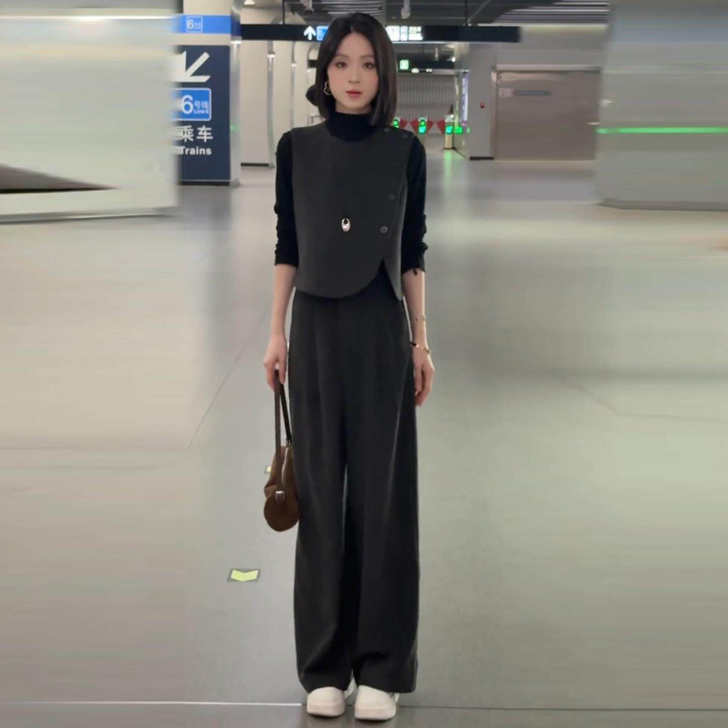 推荐时尚洋气套装女2026秋季新款气质显瘦百搭马甲打底衫阔腿裤三