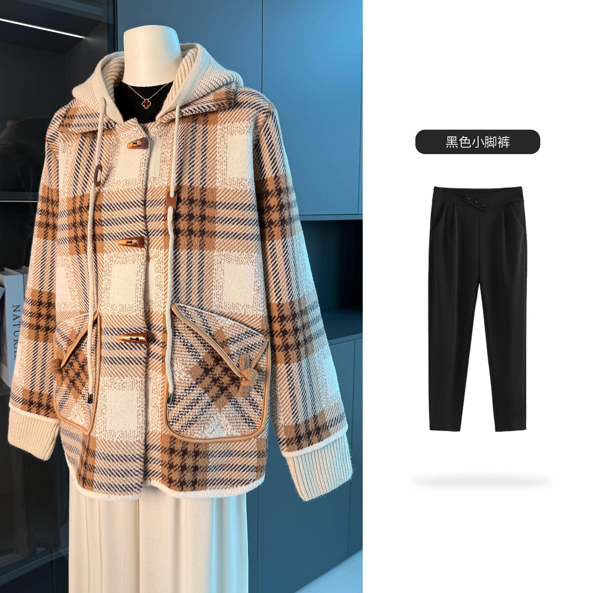 新品中年妈妈洋气秋装外套2025新款针织开衫连帽春秋上衣服中老年