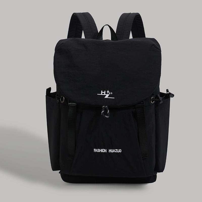 推荐法国双肩包女旅游轻便防水学生通勤书包大容量运动旅行电脑背