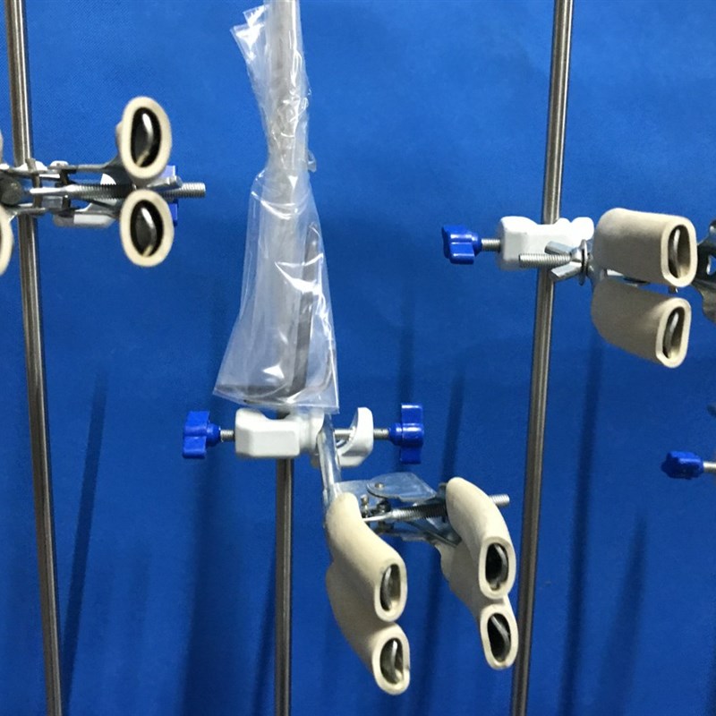 管夹/层析柱夹.冷凝管夹子/玻璃管夹/十字夹铁圆拳