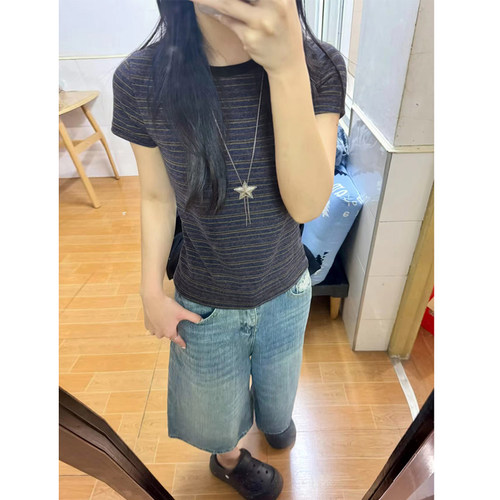 撞色条纹正肩短袖t恤女修身显瘦
