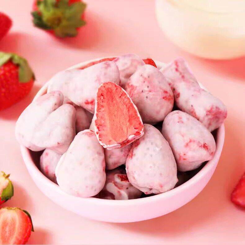 新冻干草莓脆整颗巧克力涂层酸奶块纯果肉网红水果干零食小包装独