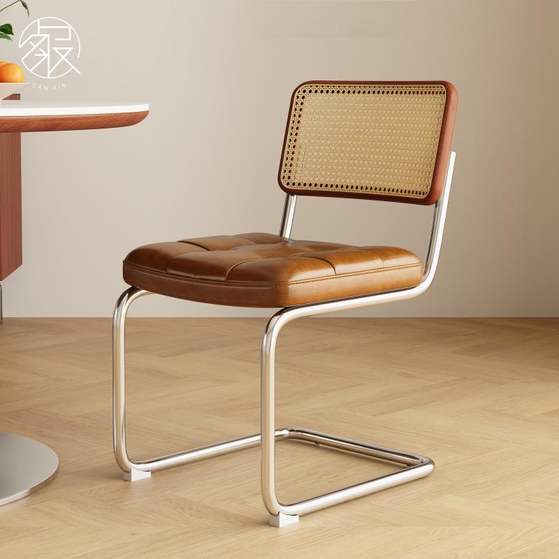 璨瑕| 网红藤编靠背ins餐椅家用中古实木弓形椅子vintage瓦西里椅