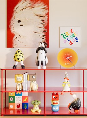 奶油风高级感摆件客厅电视柜茶z几多巴胺包豪斯艺术装饰品酒柜摆