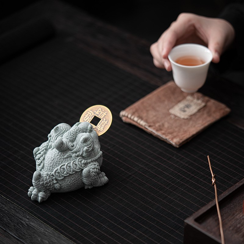 国风青砂石金蟾小摆件创意瑞兽香插桌面装饰品精品手把件可养茶宠