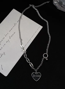 钛钢爱心字母拼接链条项链法式森系名媛锁骨链简约个性冷淡风项坠