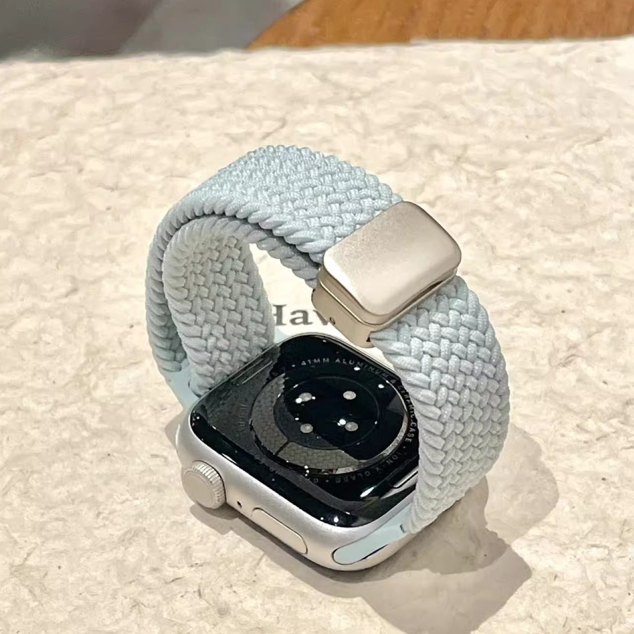 适用iWatchs11新款苹果s10细款弹力尼龙编织磁吸扣表带applewatchS9876华为Fit4Fit3小米9Pro红米watch65百搭图片