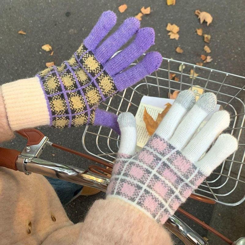 日系撞色格子触屏保暖服饰二件套