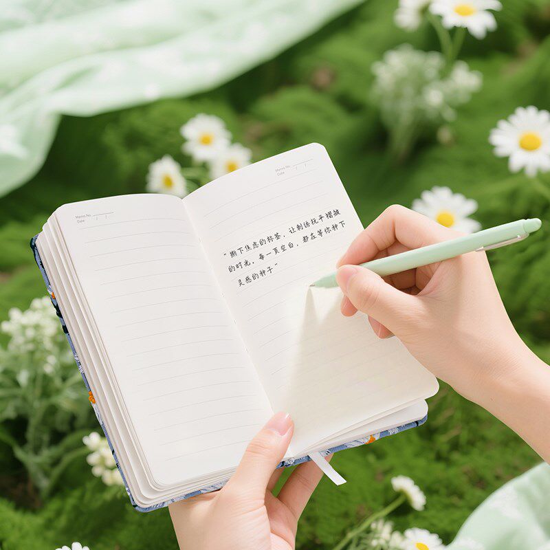 小雏菊布艺刺绣记事本A6日记本高颜值成人学生横线页通用手账本打