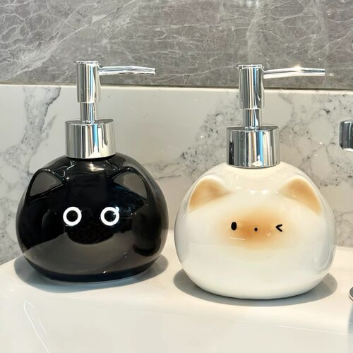 暹罗猫高颜值可爱起泡瓶