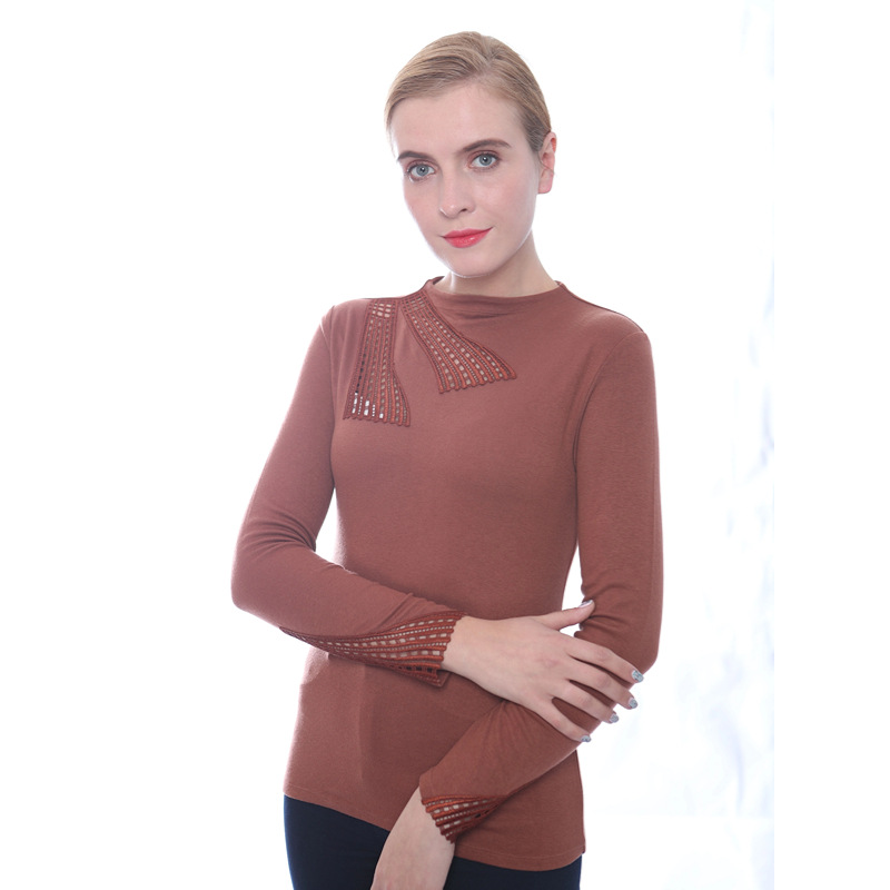 女士通勤风长袖春秋季半高领内搭纯色长袖打底衫女士上衣