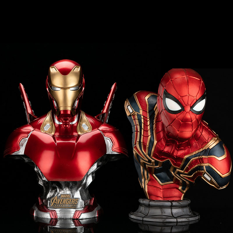 钢铁侠模型机器人工业风摆件男办公室机械装饰品儿童动漫卡通雕像