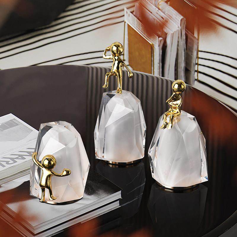 现代轻奢摆件家居饰品创意摆设个性人物酒柜柜子办公室高档装饰品,家居饰品,装饰摆件,淘宝优惠券,粉丝福利购,淘宝优惠卷