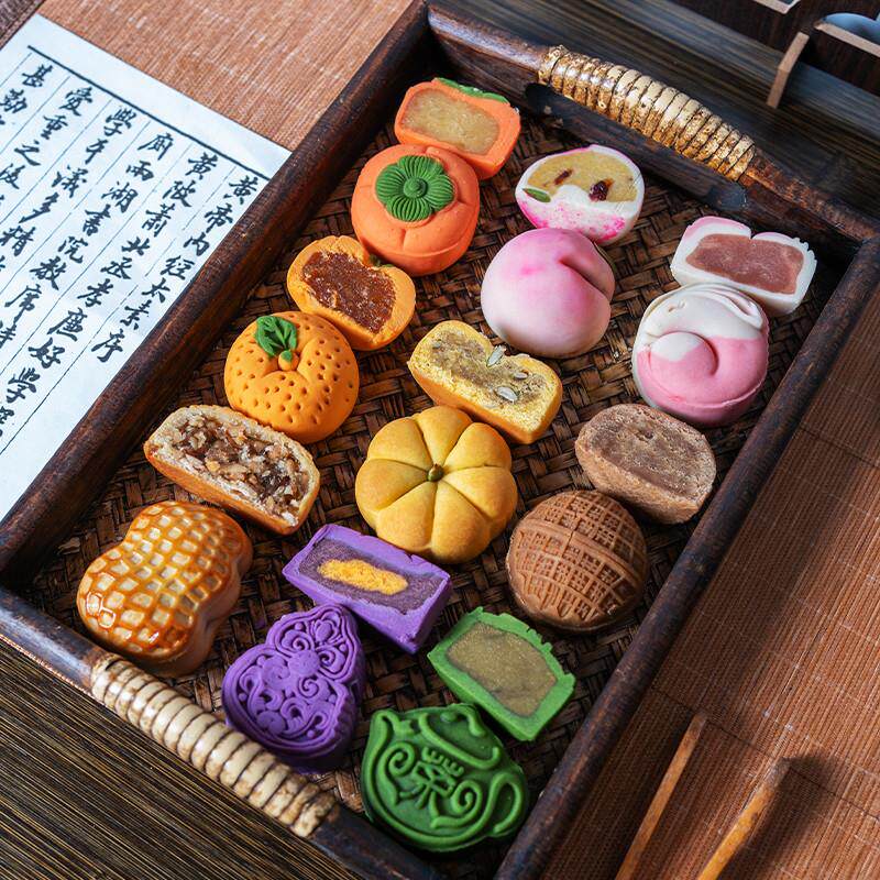 正宗新款国潮宫廷手工月饼