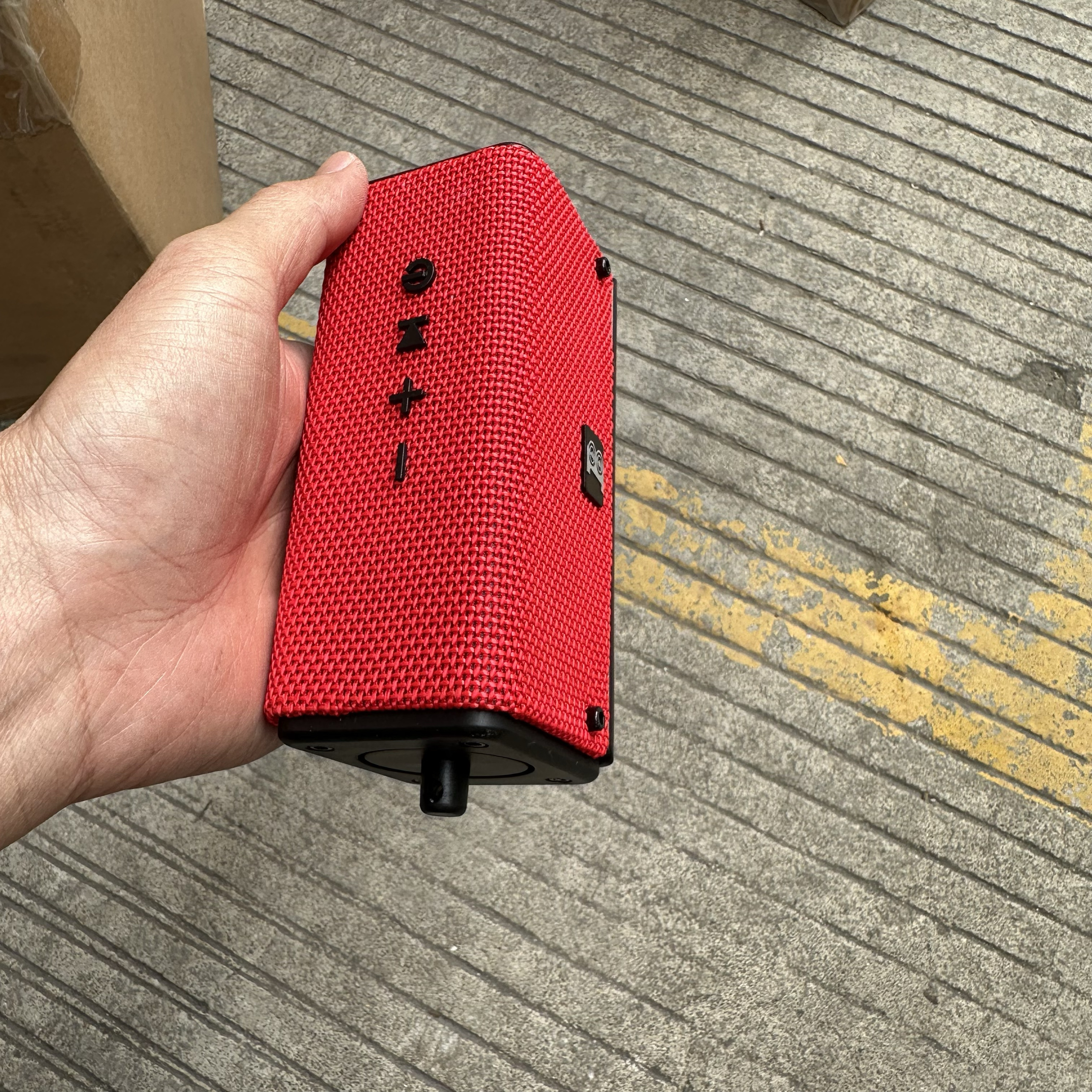 防水音箱 没包装 不包好坏 diy研究