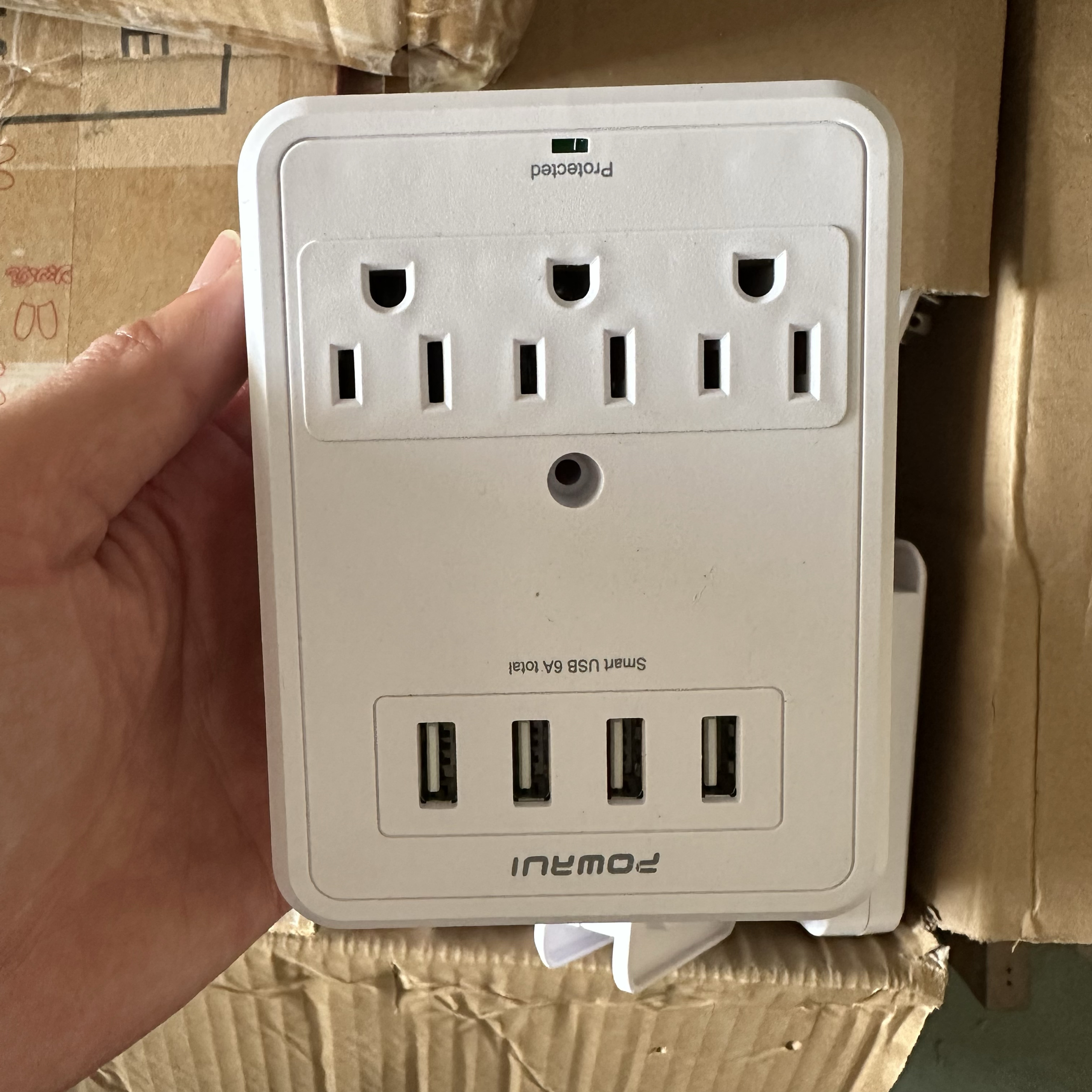 99新3位四usb插座