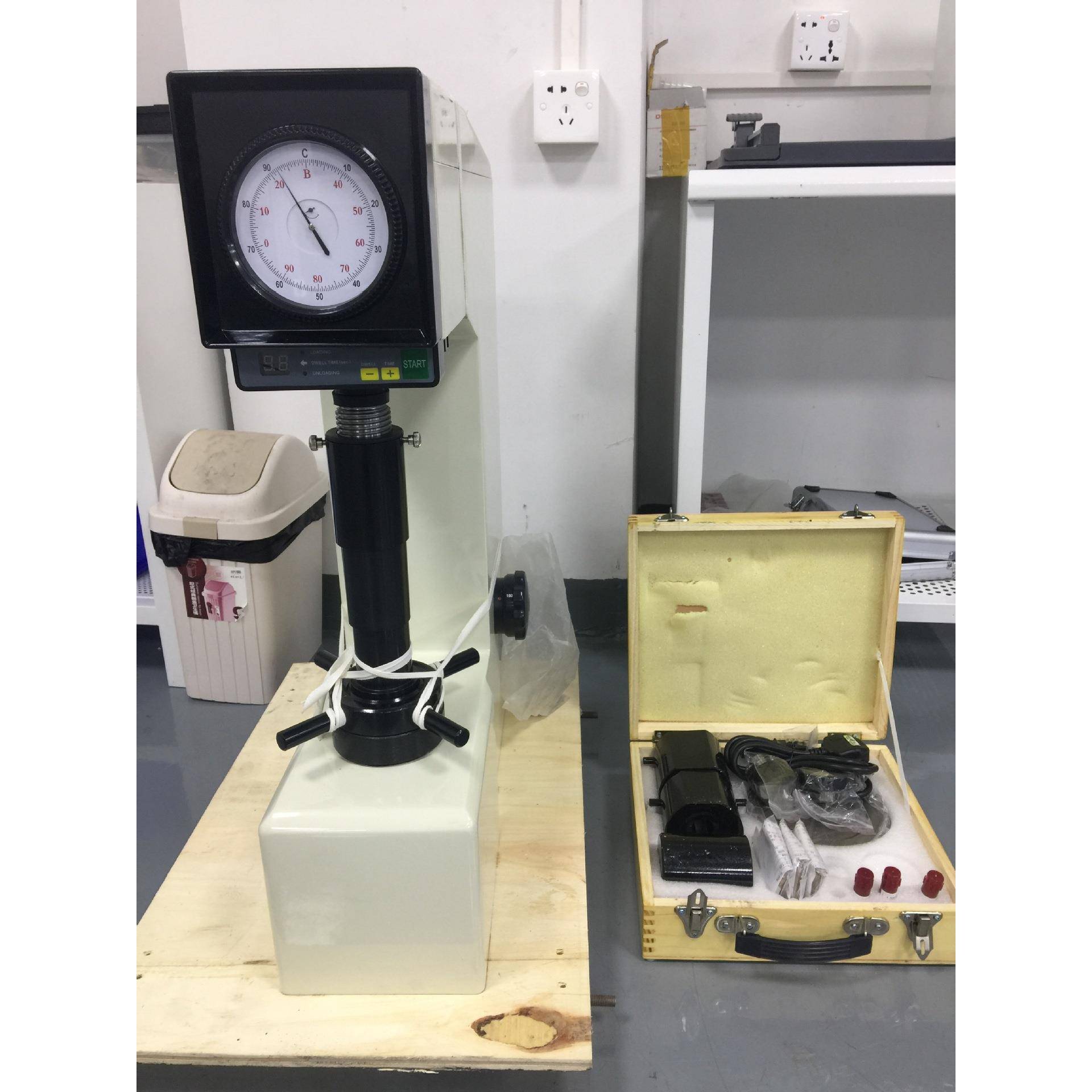 HR-150DT电动洛氏硬度计金属硬度计模具五金热处理硬度测试仪