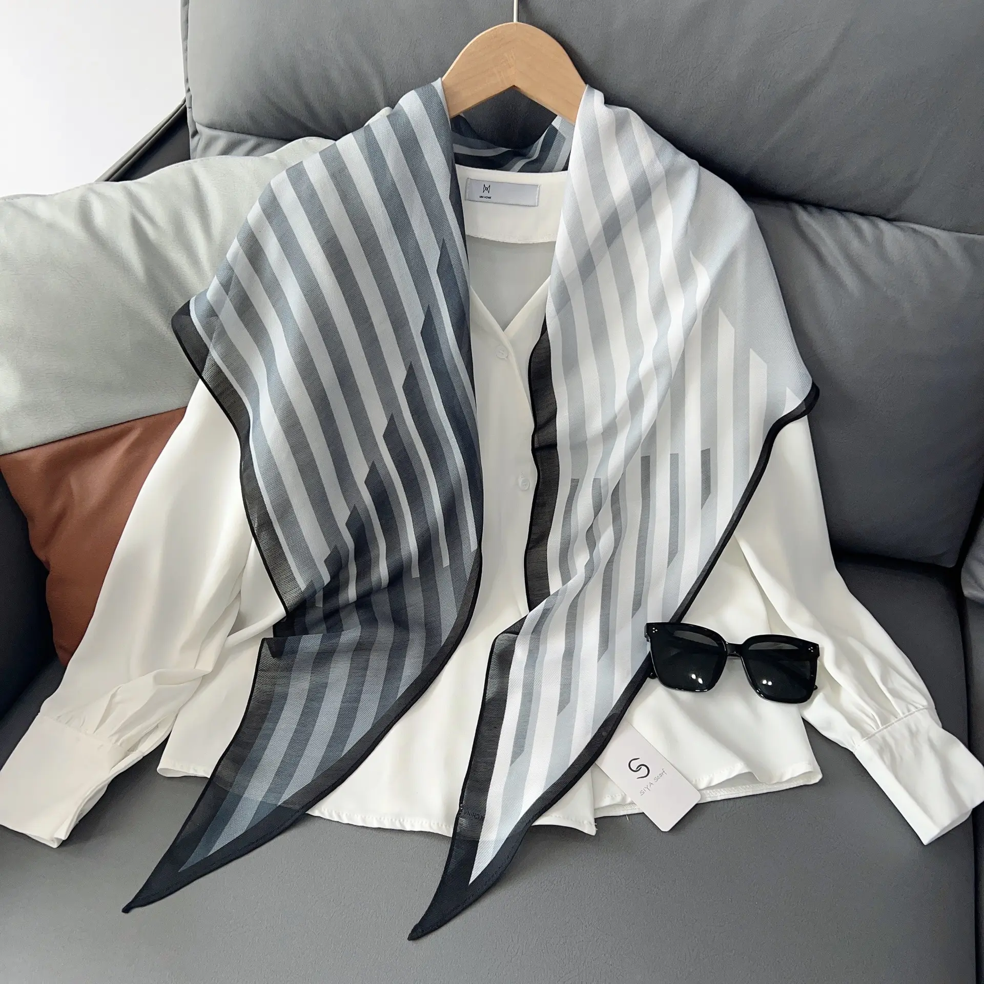 气质款条纹拼色小丝巾ins春夏简约衬衫发带韩版装饰职业小领巾女