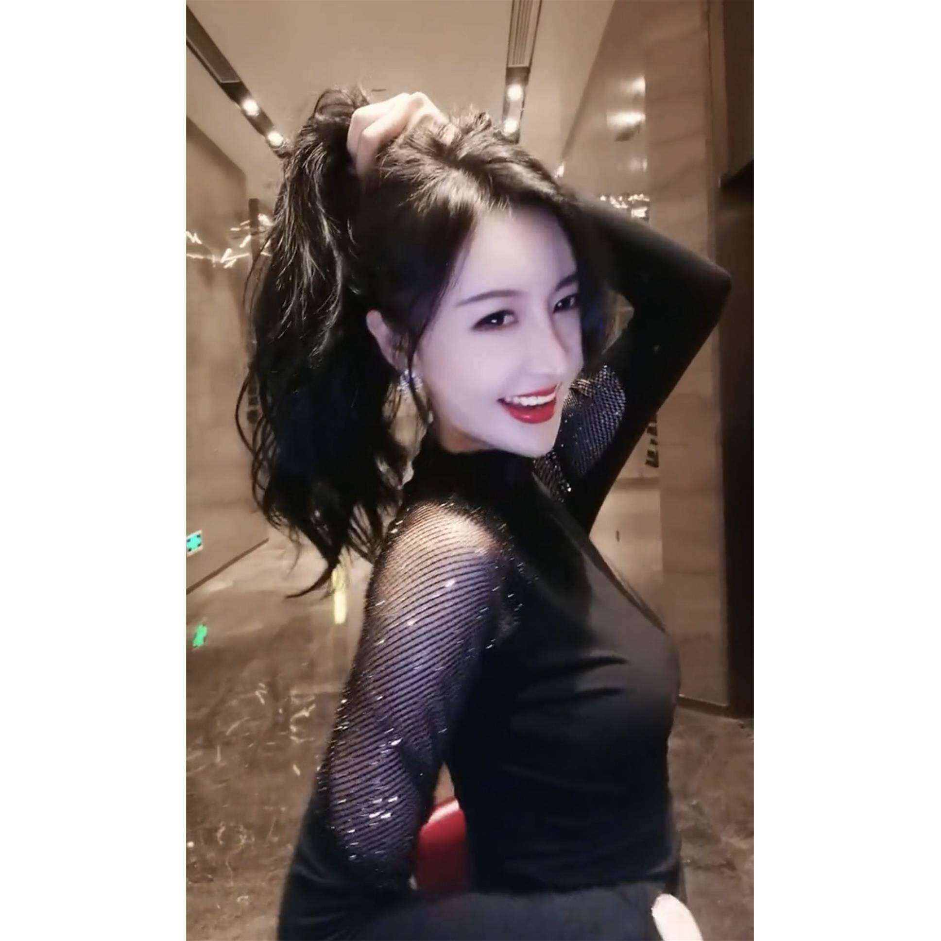 好货露肩镂空修身上衣女欧货爆款修身显瘦拼接长袖打底衫气质T恤