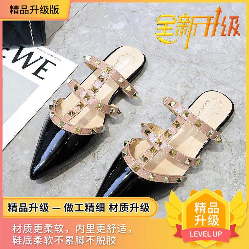 新品钉低跟百搭凉拖2026新款夏季尖头铆钉平底外穿柳钉包头半拖鞋