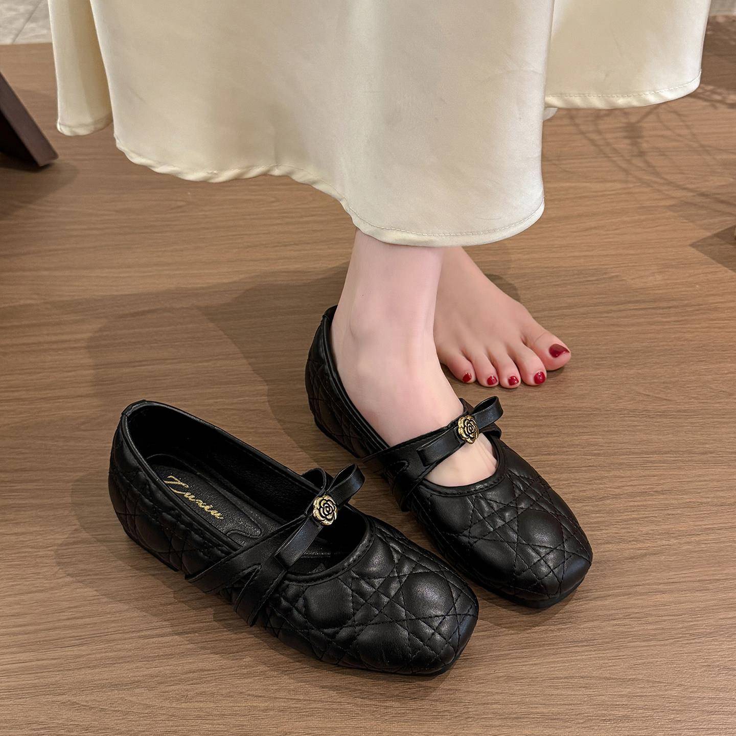好货百搭加绒棉果冻雨鞋水晶雨靴防水鞋保暖女士短筒时尚款外穿防