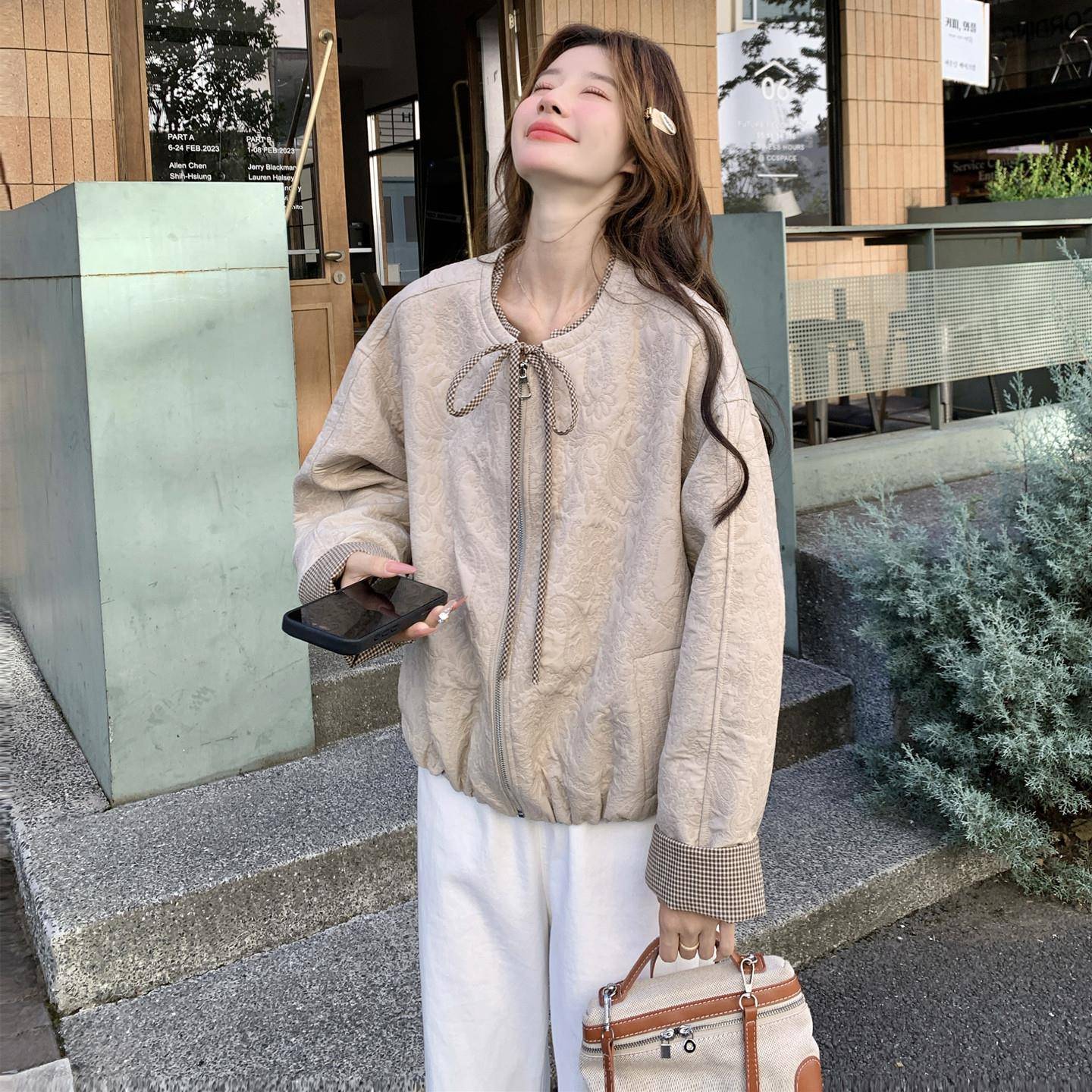 好货米杏色国风新中式刺绣印花蝴蝶结夹克女秋新款小个子休闲显瘦