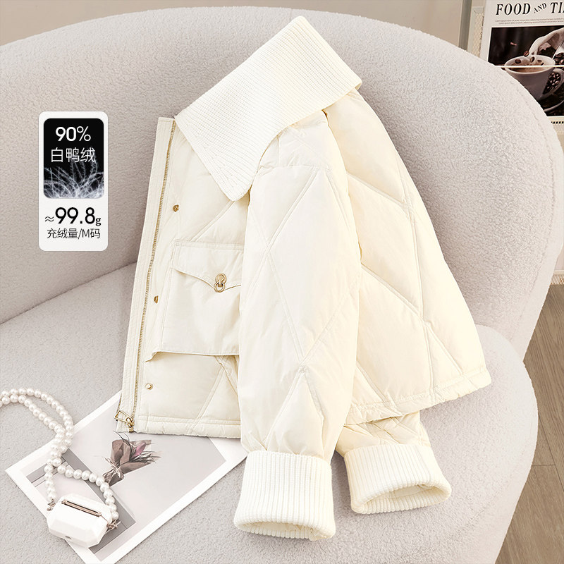 她池翻领羽绒服2025冬季新款女装简约拼接宽松款插袋气质上衣