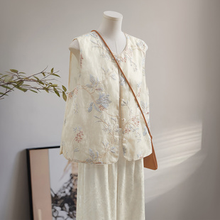 她池圆领马甲2026春季新款女装国风刺绣短款新中式宽松款叠穿马夹