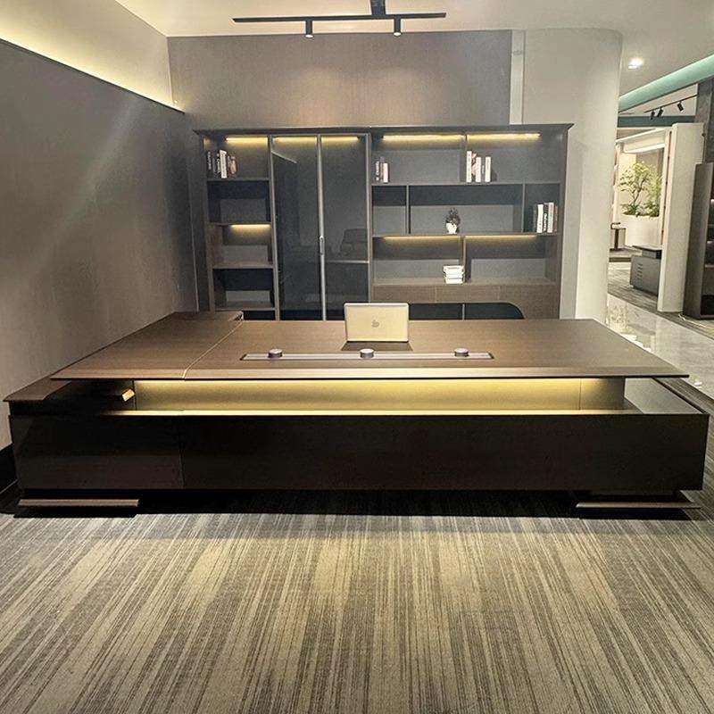 新款现代高端轻奢灯带老板桌董事长总裁总经理大班台办公桌椅组合,特色手工艺,其他特色工艺品,淘宝优惠券,粉丝福利购,淘宝优惠卷