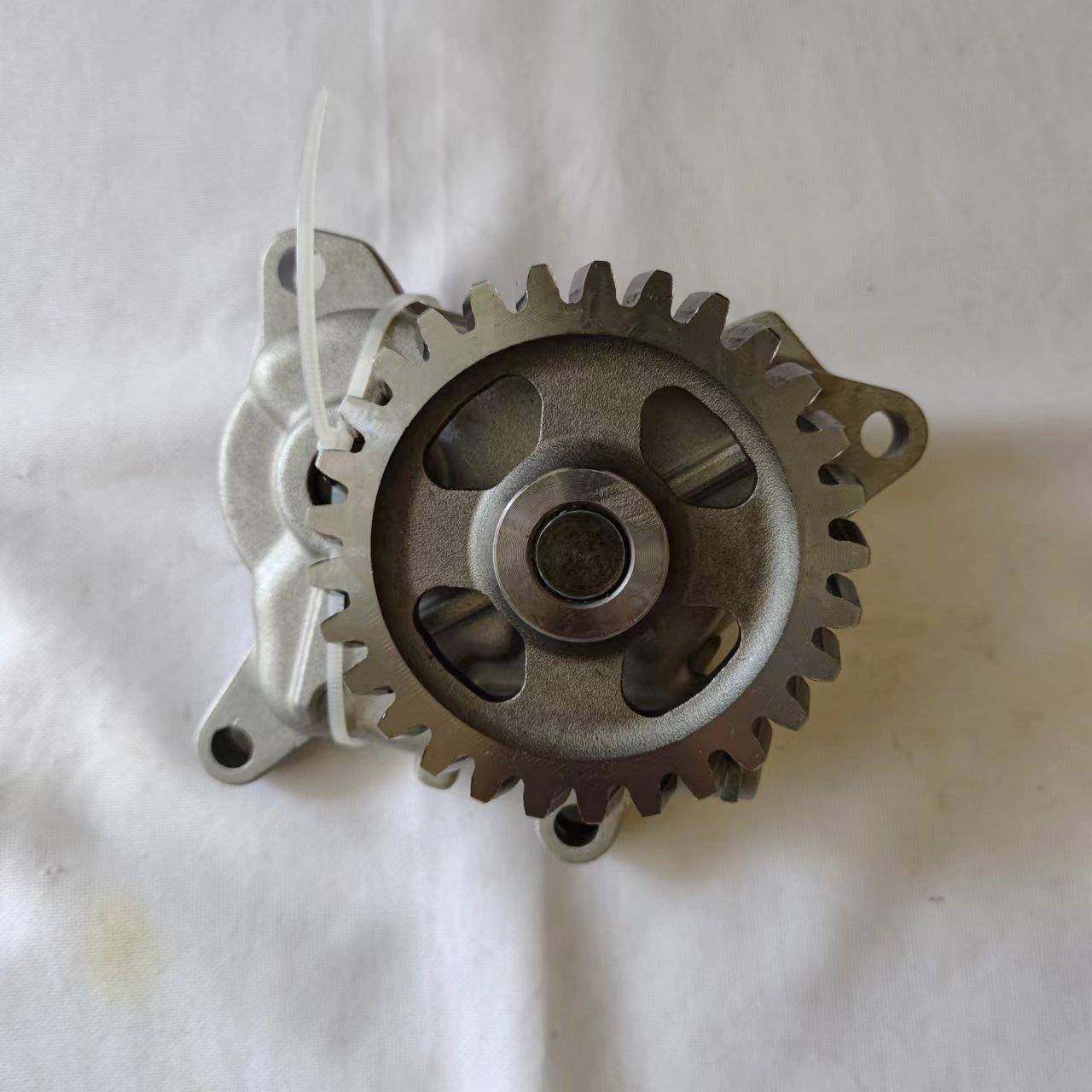 4hg14hk1机油泵适用五十铃油泵8-971473381