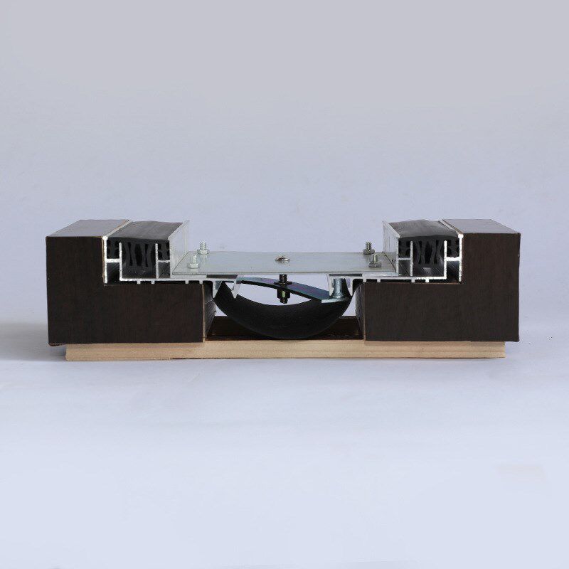 地面变形缝FRH不锈钢铝合金伸缩缝沉降缝盖板型屋面建筑变形缝