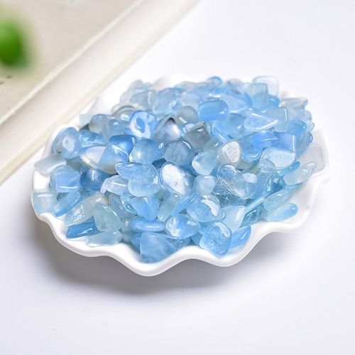 海蓝宝水晶碎石 小颗粒随型水晶碎石海蓝宝装饰鱼缸摆件厂家