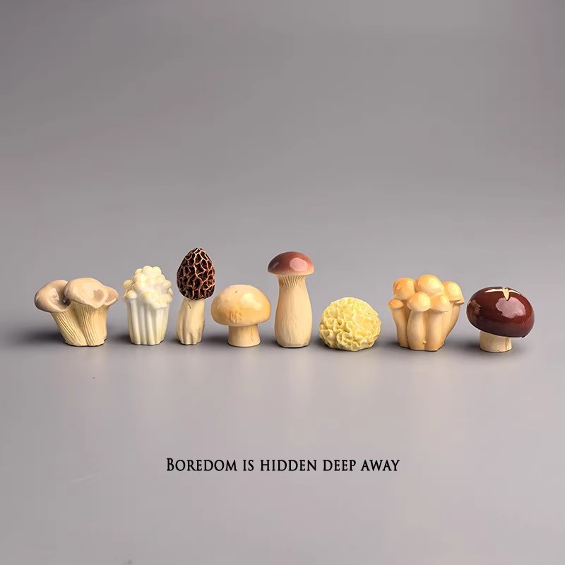 菌菇治愈日式工位装饰品桌面可爱
