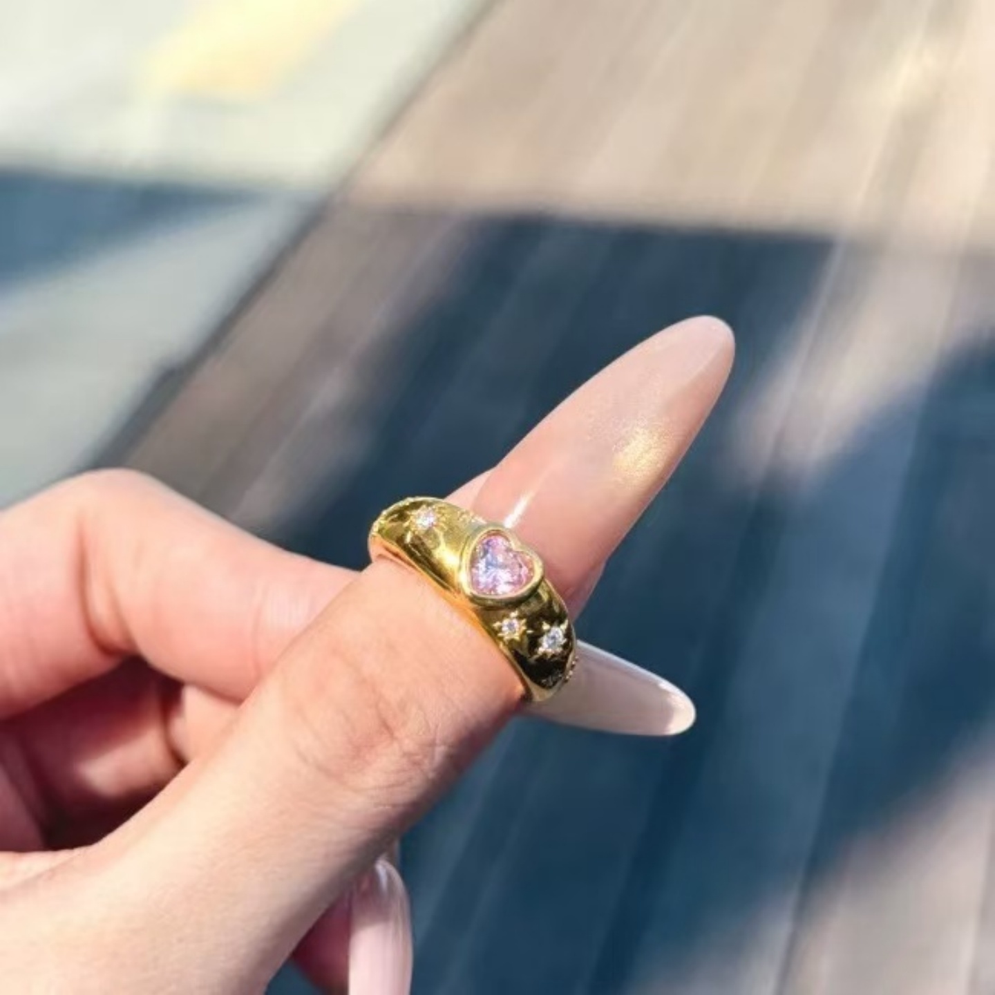 卡纯诗轻奢黄金色星芒爱心镶钻戒指女可调节开口戒仿真金沙金指环