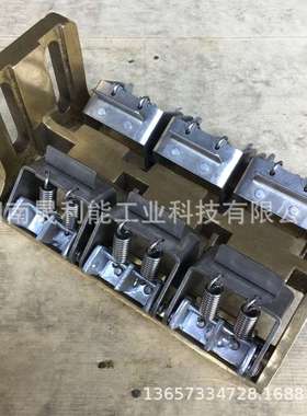 电镀设备 六孔刷盒 6(42*75) 湖南晟利能刷握DS1995A 接地碳刷架