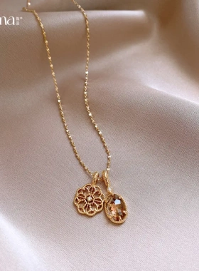 小众镂空花朵椭圆形吊坠项链轻奢高级感锁骨链时尚气质百搭项饰品