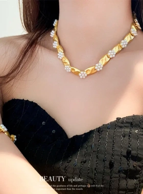 中古宫廷风珍珠花朵项链网红个性气质锁骨链复古轻奢高级感项饰女