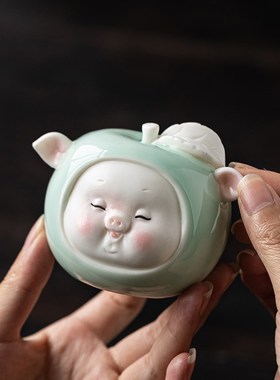 创意平安小猪摆件可爱陶瓷工艺品家居客厅桌面装饰品车载祝你平安