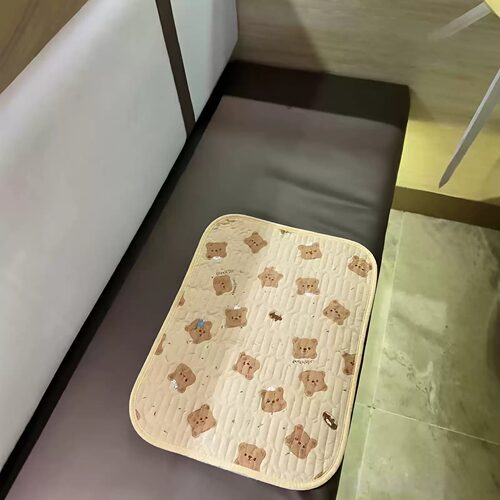 女生外出隔脏坐垫短裙短裤专用好
