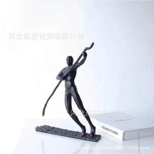 现代简约创意铸铁人物摆件样板房售楼处桌面电视柜软装饰品摆设