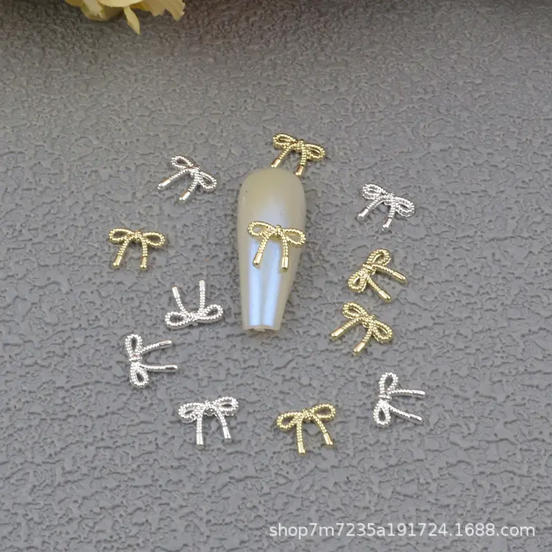 2025新款指尖镂空美甲饰品网红指甲装饰品